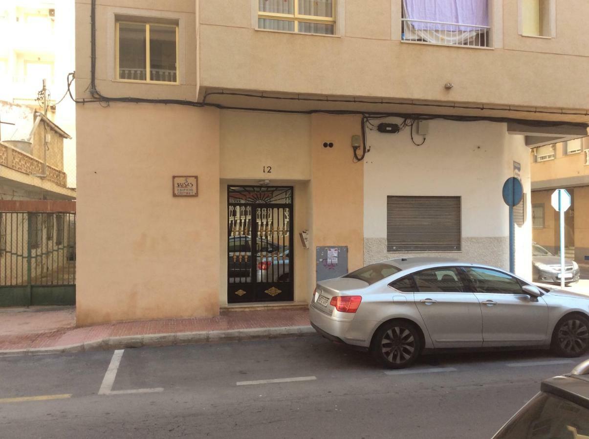 Calle Monteagudo Apartman Torrevieja Kültér fotó